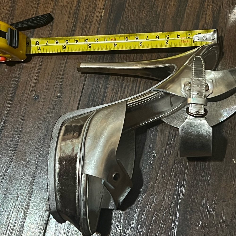 YSL  👠 - Picture 15 of 16